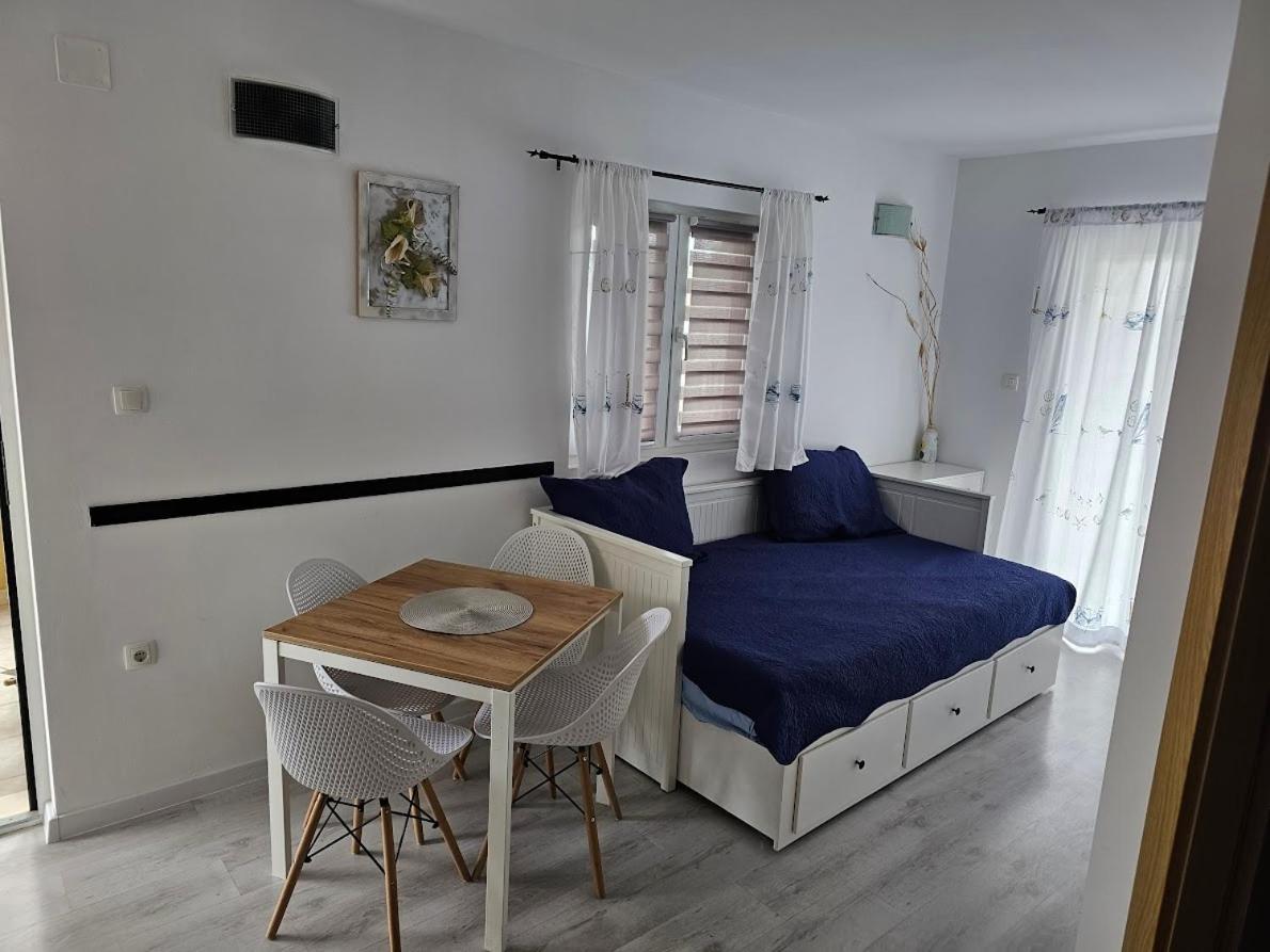 Apartmani Alma Подгора Экстерьер фото